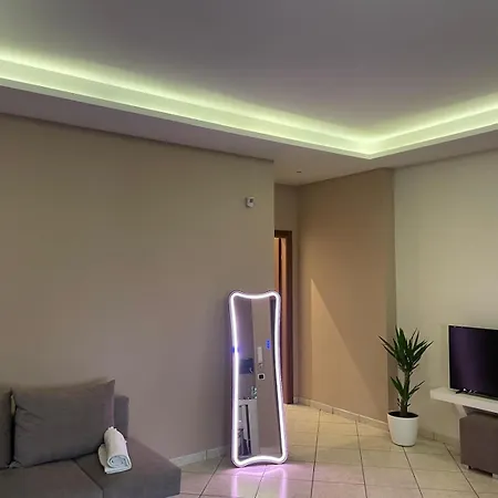 Palazzo Pirozzi 住宿加早餐酒店 博斯科雷亚莱