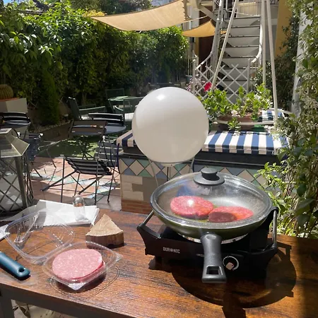 Palazzo Pirozzi 博斯科雷亚莱